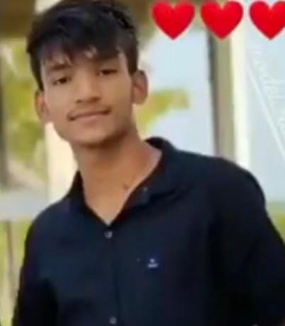 1000095646