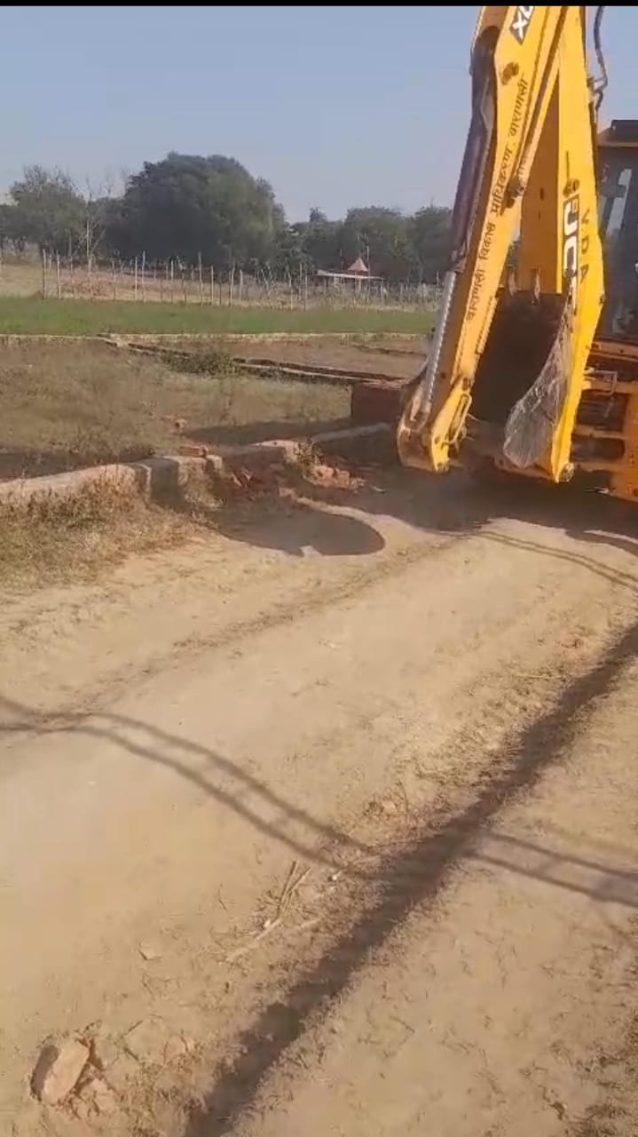 1000137467