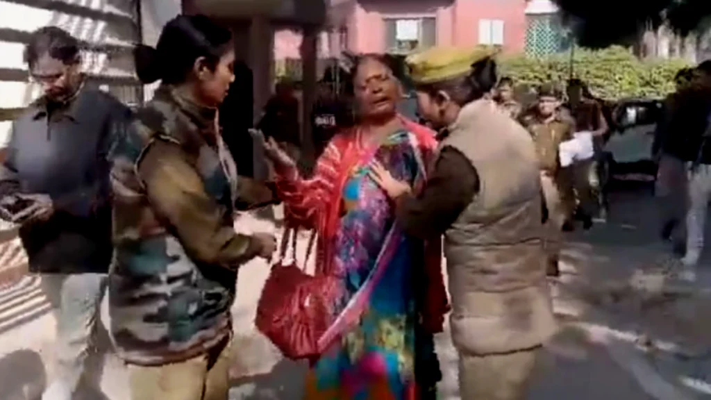 कानपुर में बेटी की गुमशुदगी