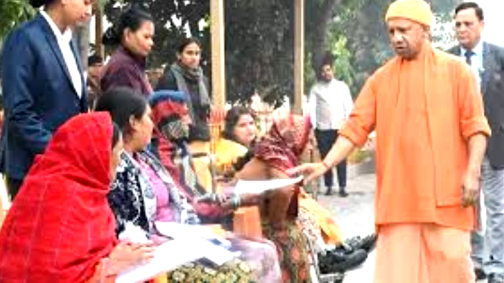 मत हों परेशान, हर समस्या का कराएंगे समाधान : सीएम योगी