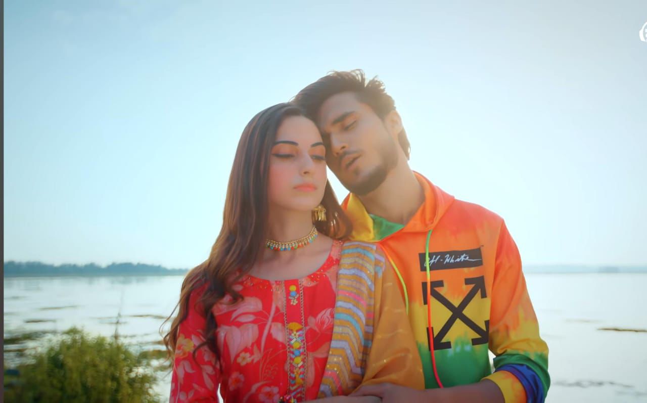 b3c76b6b-3dd4-45e6-9b25-be5870900e66